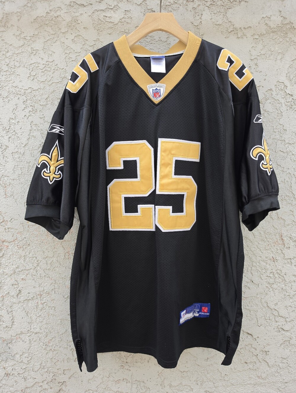 VTG Reggie Bush New Orleans Saints Reebok Authentic NFL Jersey Black Stitched 54